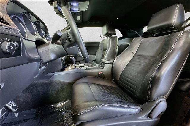 2011 Dodge Challenger 2dr Cpe