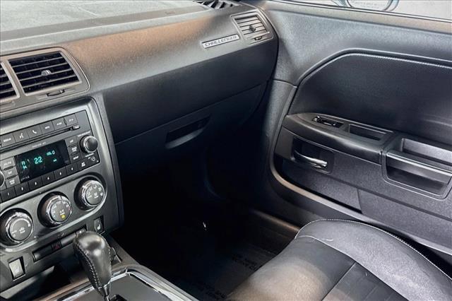 2011 Dodge Challenger 2dr Cpe