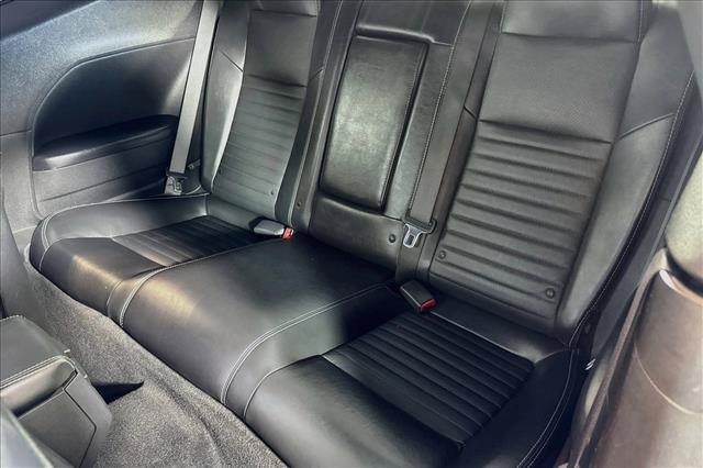 2011 Dodge Challenger 2dr Cpe