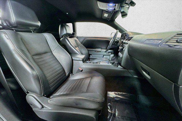 2011 Dodge Challenger 2dr Cpe