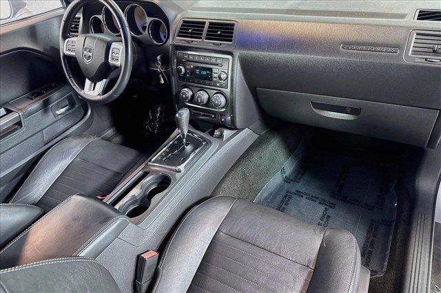 2011 Dodge Challenger 2dr Cpe