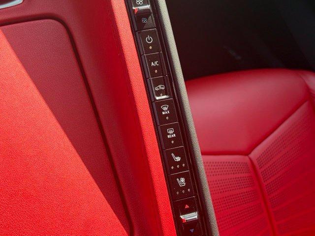 2021 Chevrolet Corvette Stingray RWD Convertible 2LT