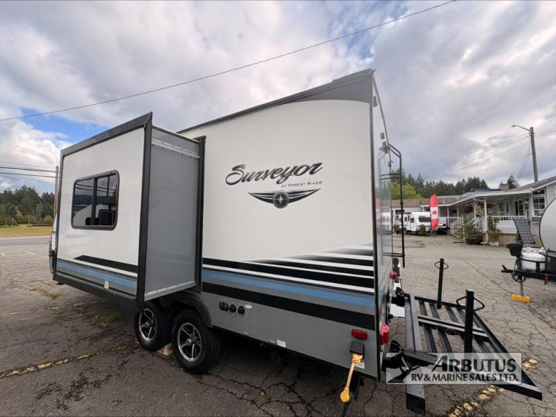 2017 Forest River Surveyor 201RBS TRAVEL TRAILER