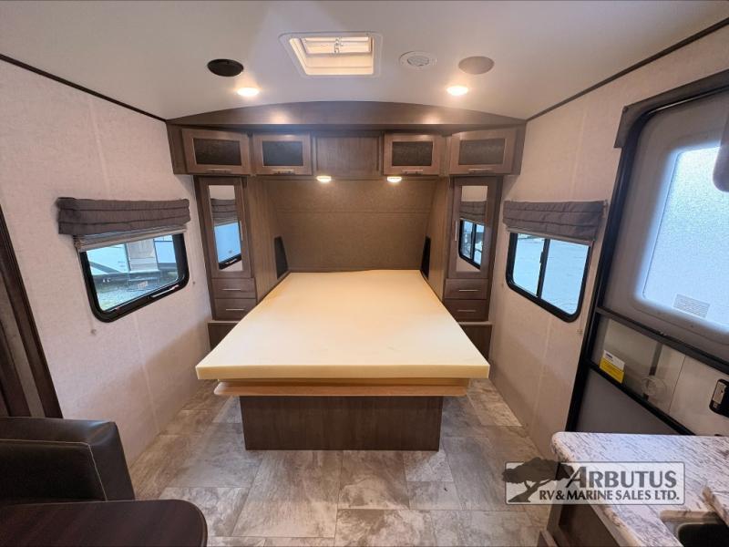 2017 Forest River Surveyor 201RBS TRAVEL TRAILER