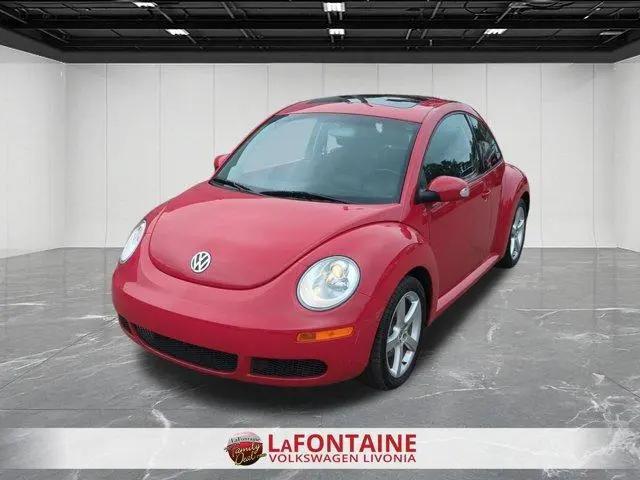 2010 Volkswagen New Beetle 2.5L for sale in Livonia, MI