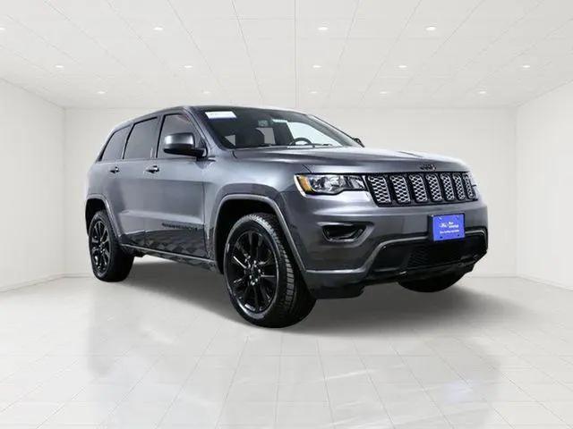 2019 Jeep Grand Cherokee Altitude 4x4 for sale in Apple Valley, MN