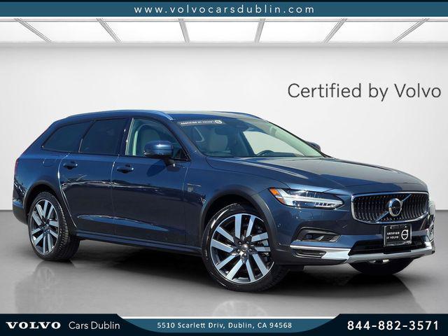 2025 Volvo V90 Cross Country Plus, B6 AWD Gas mild hybrid for sale in Dublin, CA