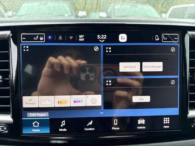 2027 Chrysler Pacifica Select