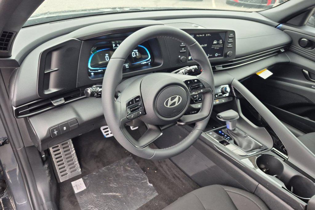 New 2026 Gray Hyundai SEL Sport Plus image 12
