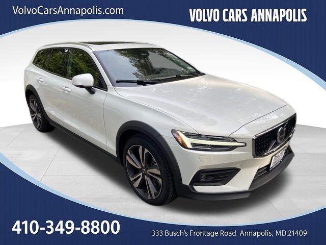 2026 Volvo V60 Cross Country Plus, B5 AWD Gas mild hybrid for sale in Annapolis, MD