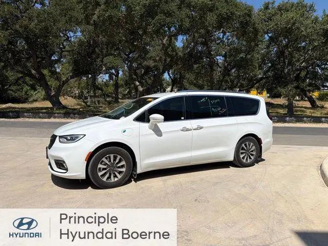 2021 Chrysler Pacifica Hybrid Touring L for sale in Boerne, TX