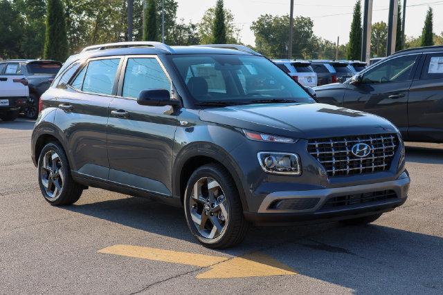 2026 Hyundai Venue SEL w/Two-Tone Roof for sale in Bartlesville, OK