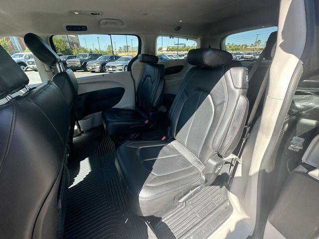 2019 Chrysler Pacifica Touring L