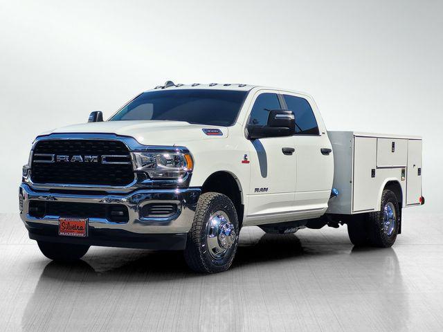 2024 Ram 3500 Tradesman/SLT/Laramie/Limited
