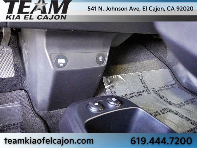2023 Kia EV6 Light