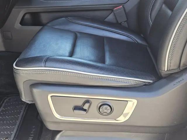 2021 Ram 1500 Limited Crew Cab 4x4 57 Box