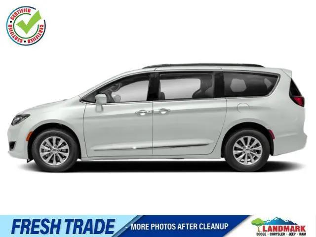 2020 Chrysler Pacifica Touring L Plus for sale in Independence, MO