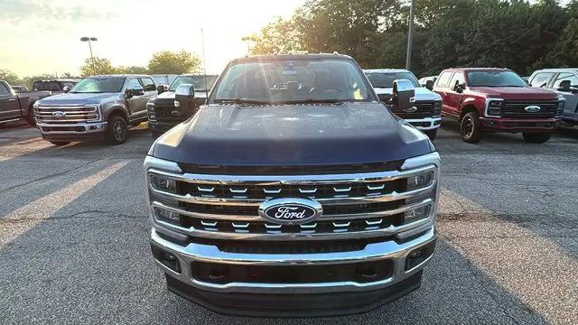 2027 Ford F-350 LARIAT