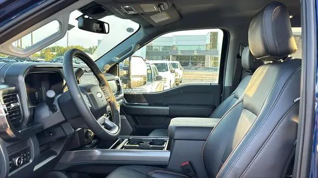 2027 Ford F-350 LARIAT