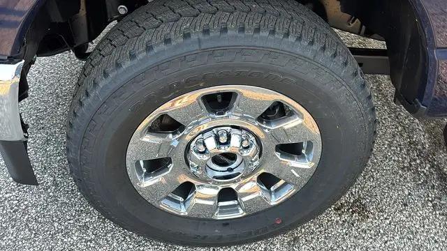 2027 Ford F-350 LARIAT