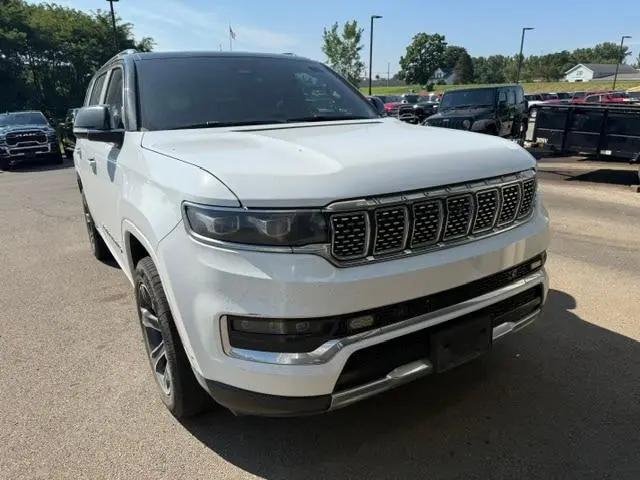 2023 Jeep Grand Wagoneer 4x4 for sale in Galena, IL