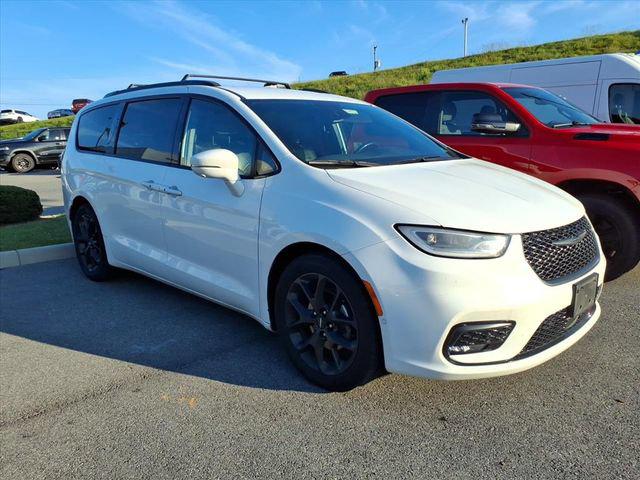 2021 Chrysler Pacifica Touring L 2021 Chrysler Pacifica Touring L