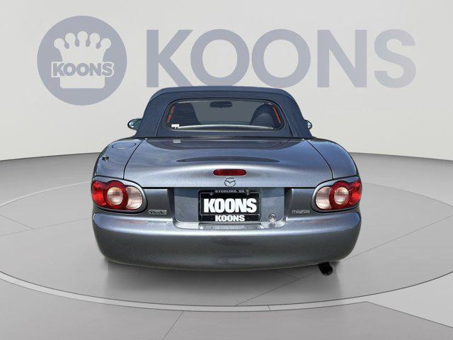 2003 Mazda MX-5 Cloth