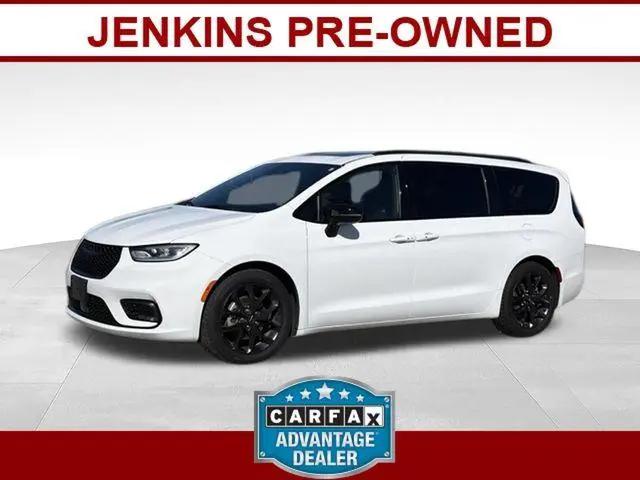 2025 Chrysler Pacifica Limited for sale in Lakeland, FL