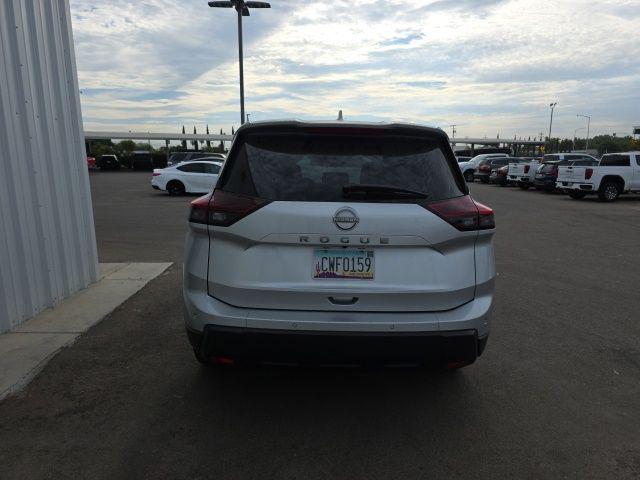 2025 Nissan Rogue SV FWD