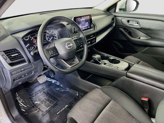 2025 Nissan Rogue SV FWD