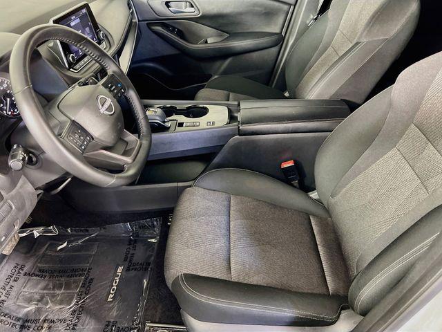 2025 Nissan Rogue SV FWD