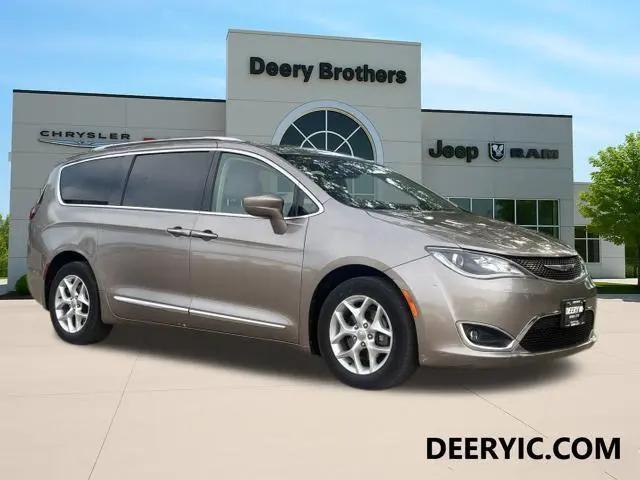 2017 Chrysler Pacifica Touring-L Plus for sale in Iowa City, IA