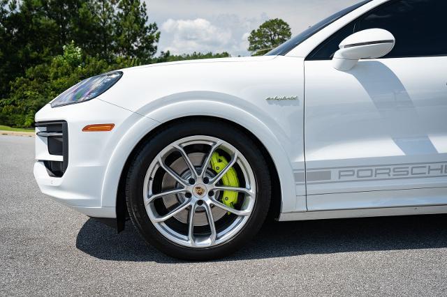 2024 Porsche Cayenne E-Hybrid S