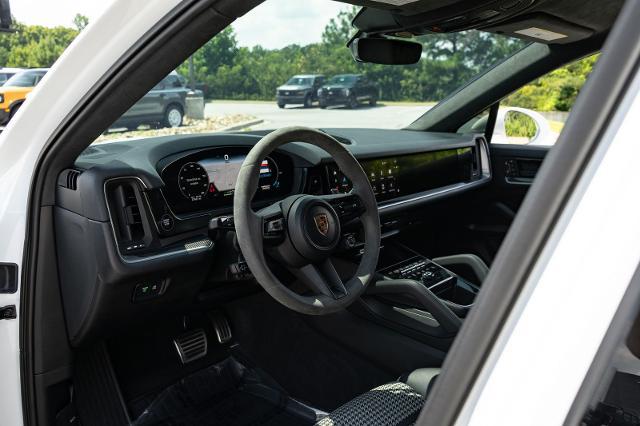 2024 Porsche Cayenne E-Hybrid S