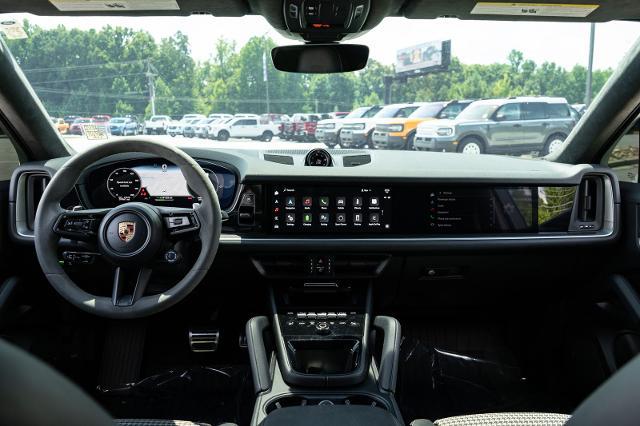 2024 Porsche Cayenne E-Hybrid S
