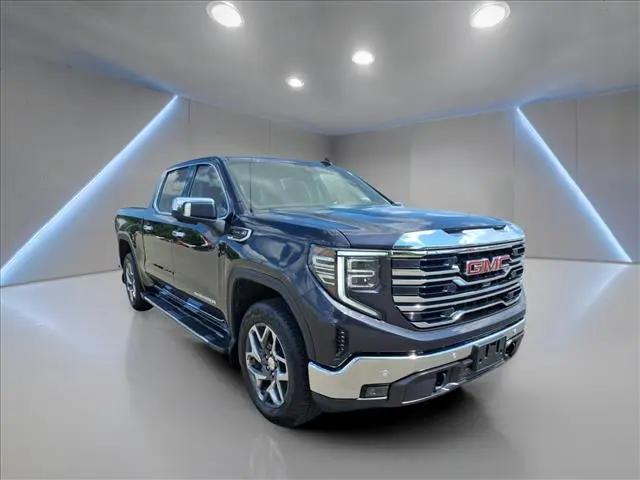 2024 GMC Sierra 1500 4WD Crew Cab Short Box SLT for sale in Freeport, IL