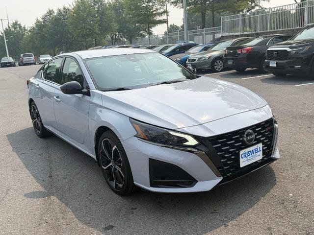 2023 Nissan Altima SR FWD 2023 Nissan Altima SR FWD