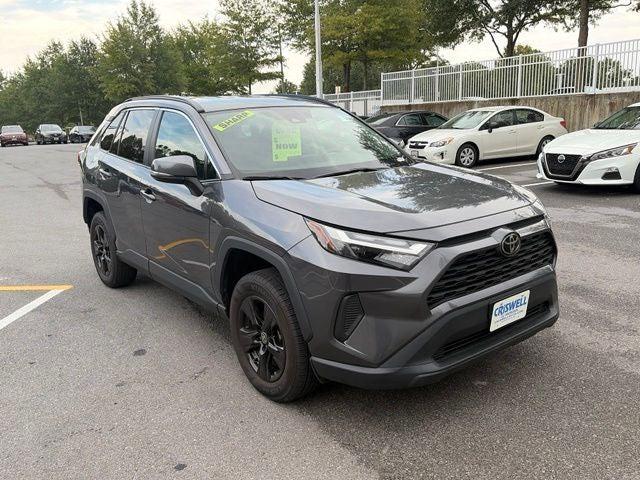 2025 Toyota RAV4 XLE 2025 Toyota RAV4 XLE