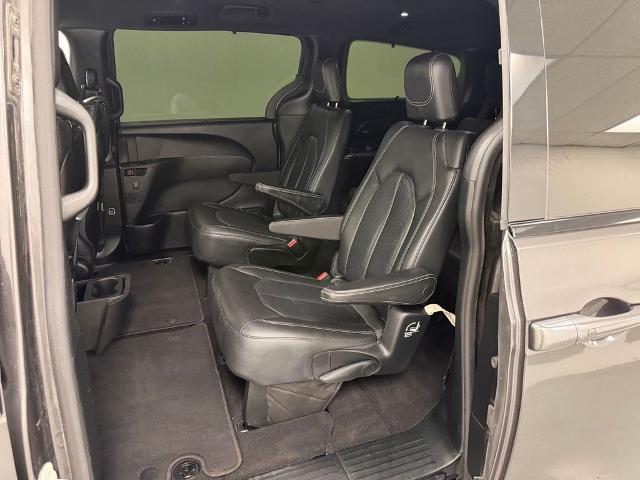 2019 Chrysler Pacifica Touring L Plus