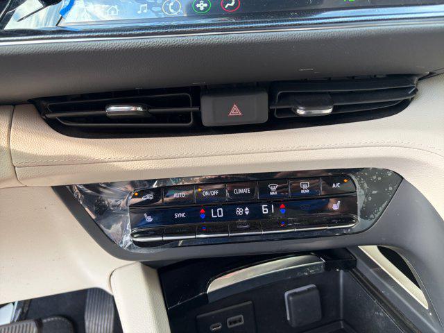 2023 Buick Envision Essence AWD