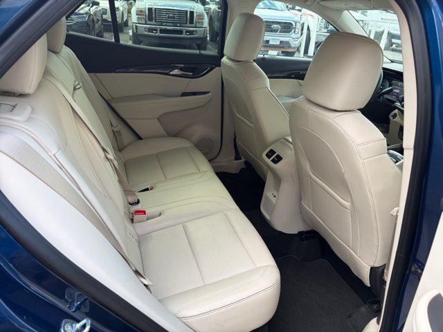 2023 Buick Envision Essence AWD
