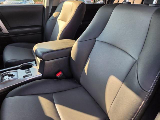 2024 Toyota 4Runner SR5 Premium 2024 Toyota 4Runner SR5 Premium