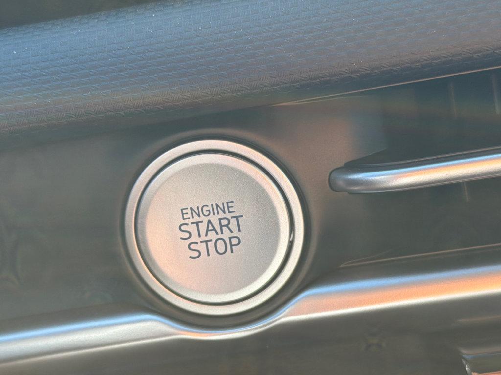 New 2026 Gray HYUNDAI SEL AWD image 30