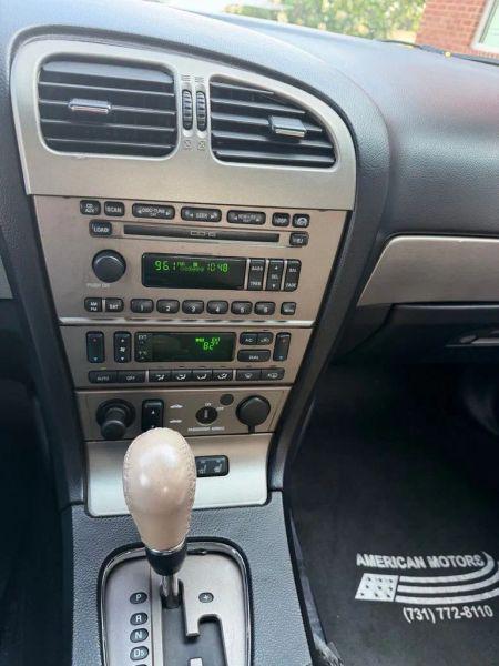 2005 Ford Thunderbird Deluxe