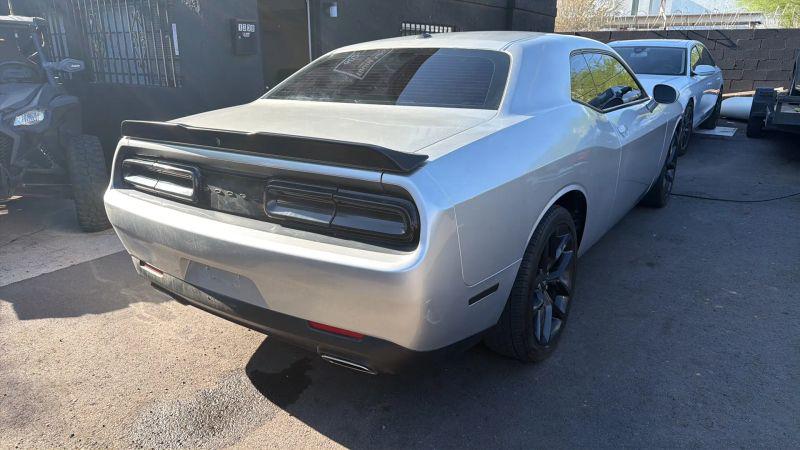2022 Dodge Challenger SXT