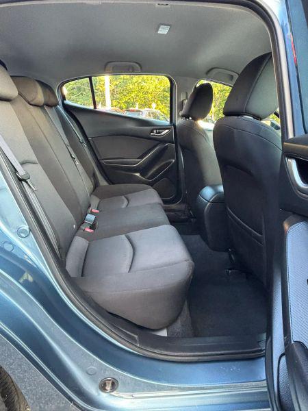 2014 Mazda Mazda3 i Sport