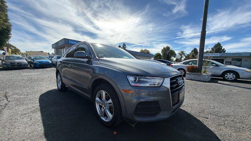 2016 Audi Q3 2.0T Progressiv
