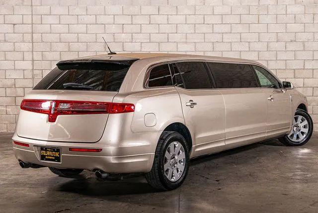 2017 Lincoln MKT Limo/Hearse