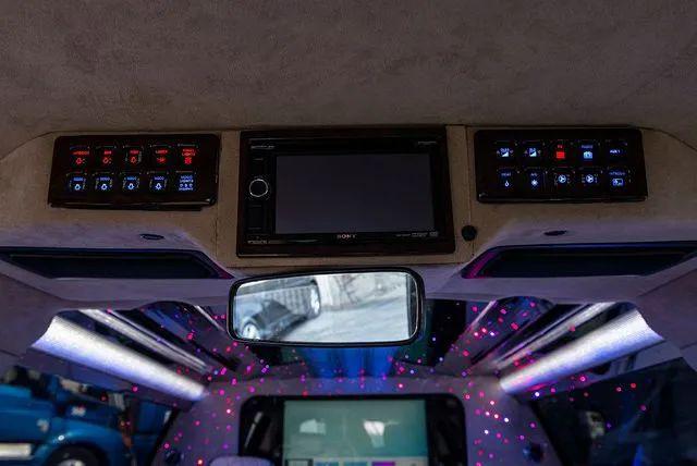 2017 Lincoln MKT Limo/Hearse