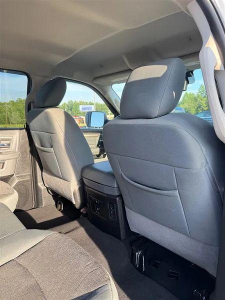 2017 Ram 1500 Big Horn Crew Cab 4x4 57 Box